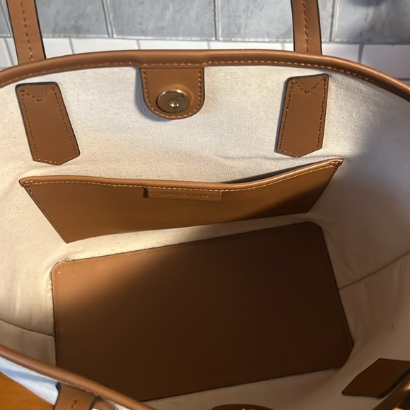 Michael Kors Jane Large Canvas Tote Bag barely used - Picture 7 of 10